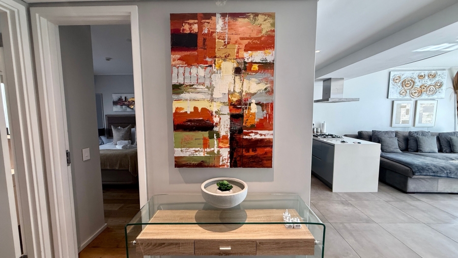 To Let 1 Bedroom Property for Rent in Green Point Western Cape
